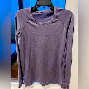 Lululemon swiftly stride long sleeve tee